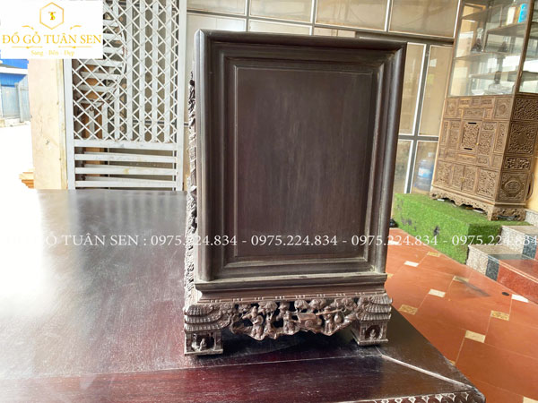 Nét đẹp tủ chè gỗ gụ hàng đục tay 